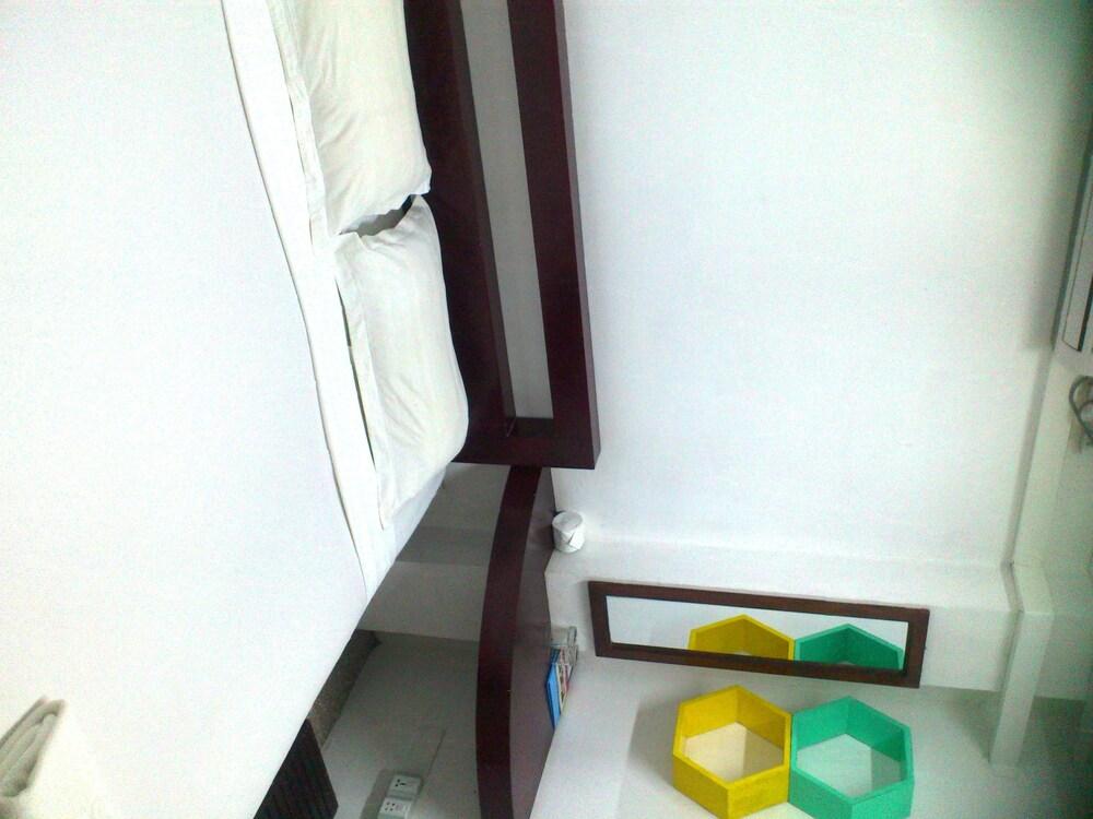 Agga Youth Hotel Yangon Exterior photo